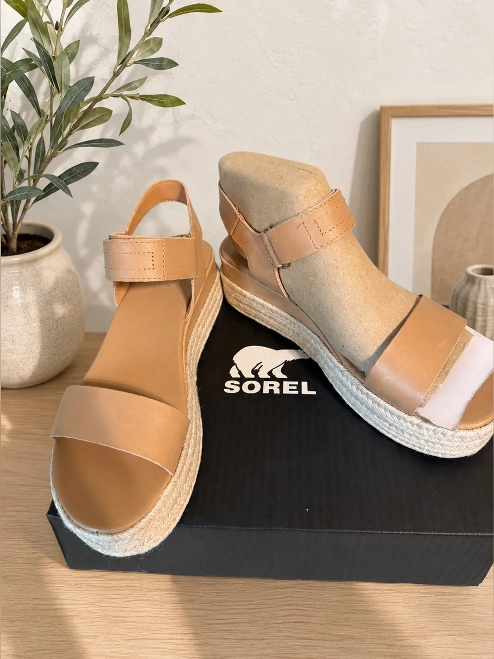 Sorel Cameron Flatform Sandals